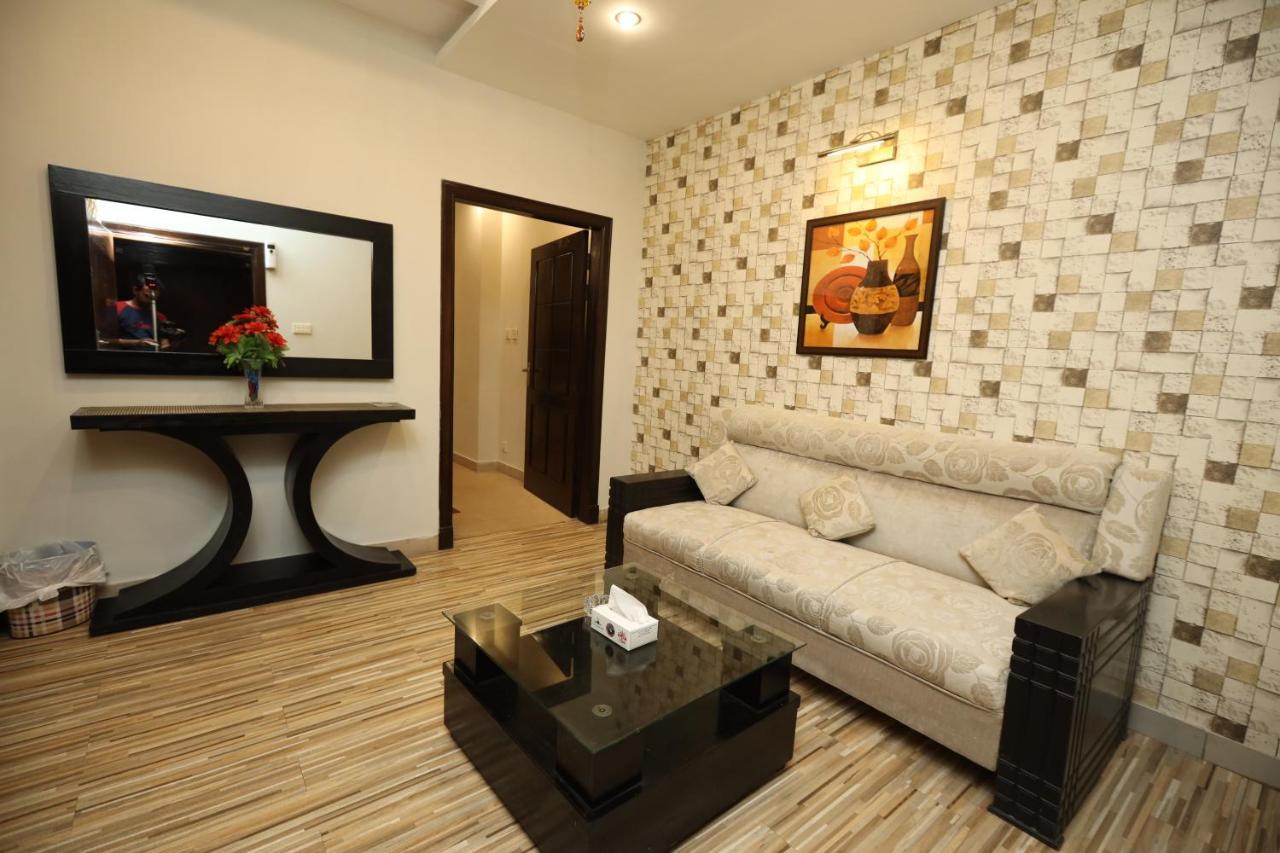 Safari Club 4 Otel Rawalpindi Dış mekan fotoğraf